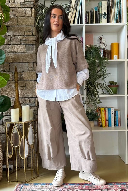 Bennie Quirky Barrel Pant Mocha